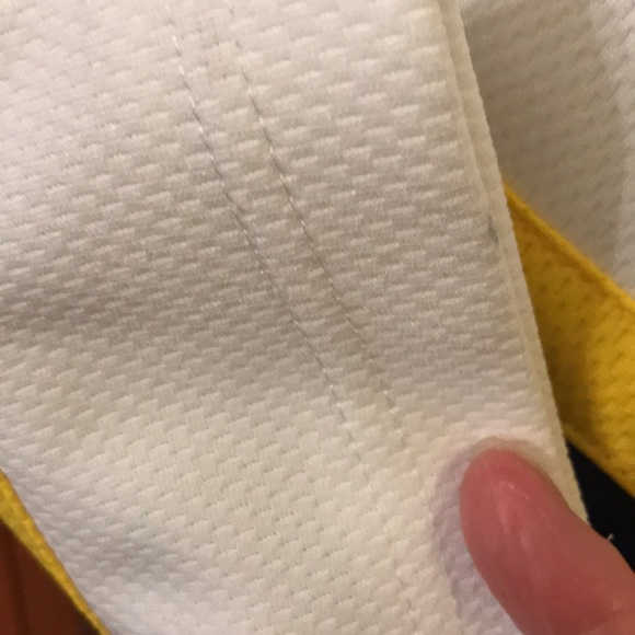 Like New Walt Disney World Jersey kids large. - Picture 10 of 12